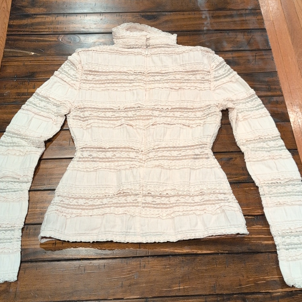 Cinq A Sept Cecily Lace Choker Long Sleeve V Neck - Picture 7 of 10